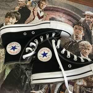 Black Converse